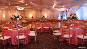 Event Hall in Tampa: Classy Old Rose Theme